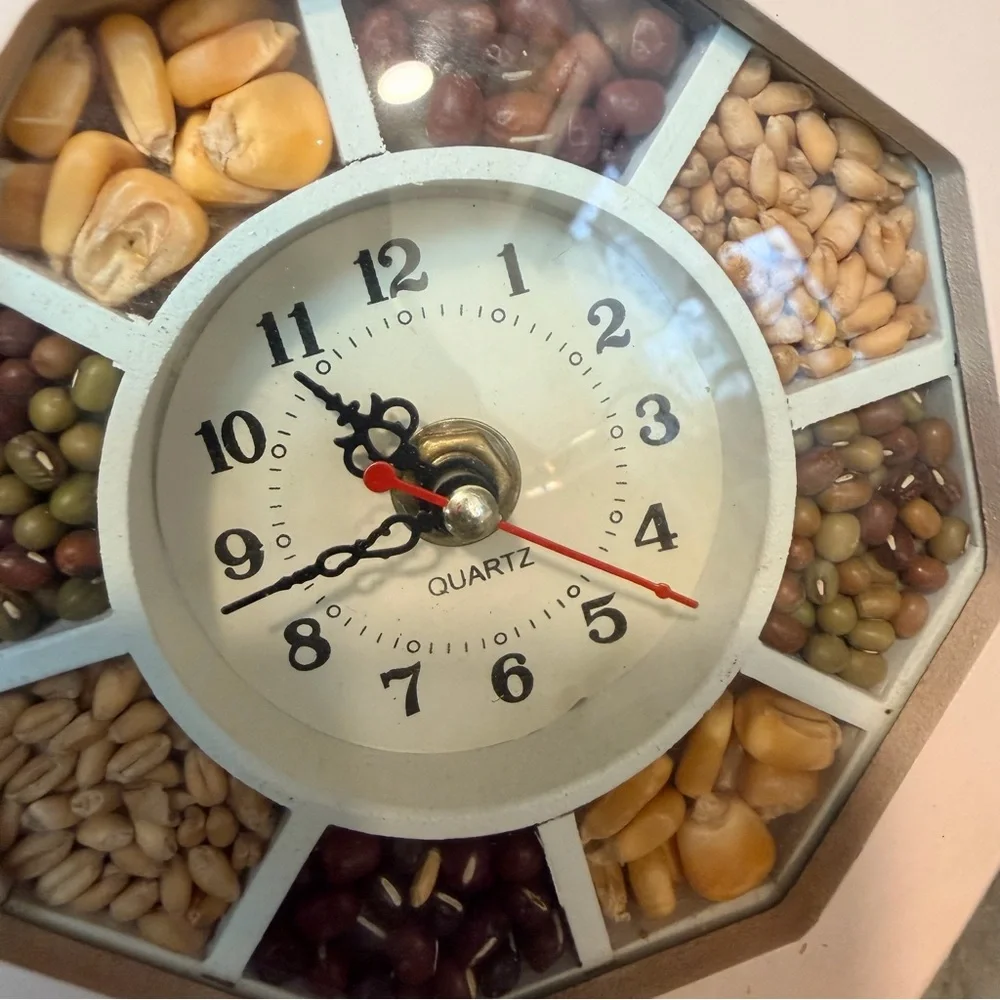Decorative Octagonal Grains Seeds Kitchen Clock